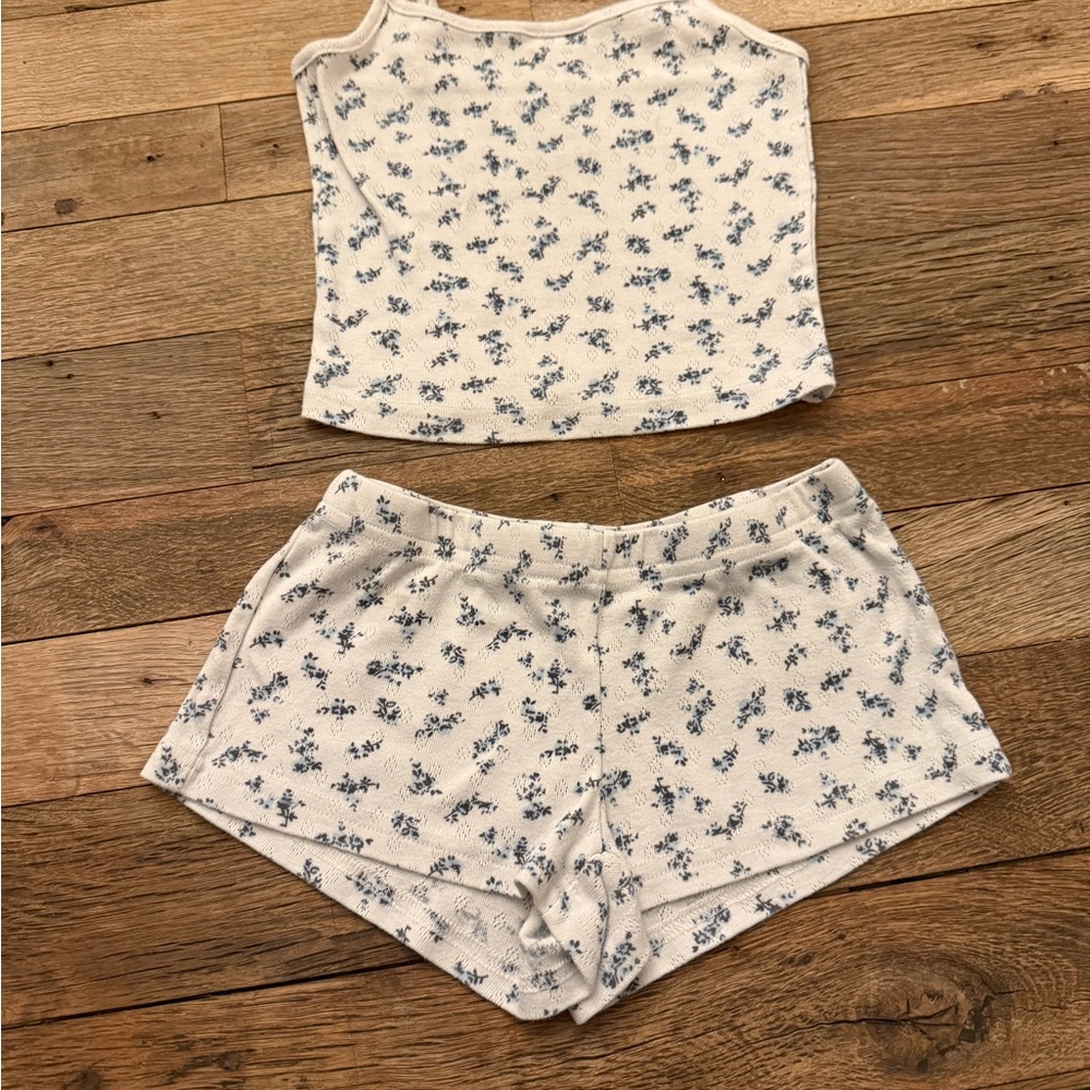 Katie J NYC Blue Floral Kids Pajama Set